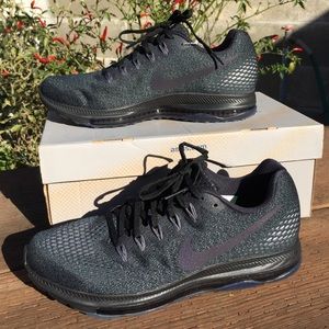 NIKE 8.5 Women's Black Running Trainers Shoes